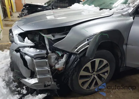 2023 Subaru Outback Premium z USA, uszkodzony, nr VIN 4S4BTACC3P3113280